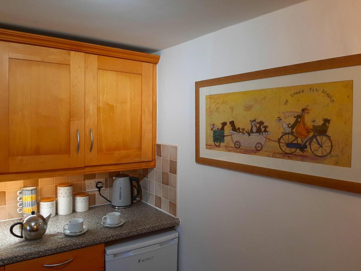 Market View Cottage, Tideswell Exterior foto